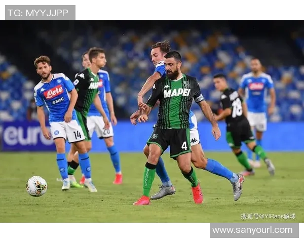 那不勒斯足球明星的辉煌历程与未来展望解析